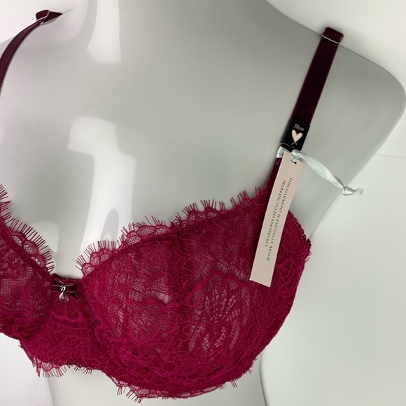 NWT Victoria’s Secret 38DD Wicked Unlined Velvet Lace Balconette Bra Red - Picture 8 of 9